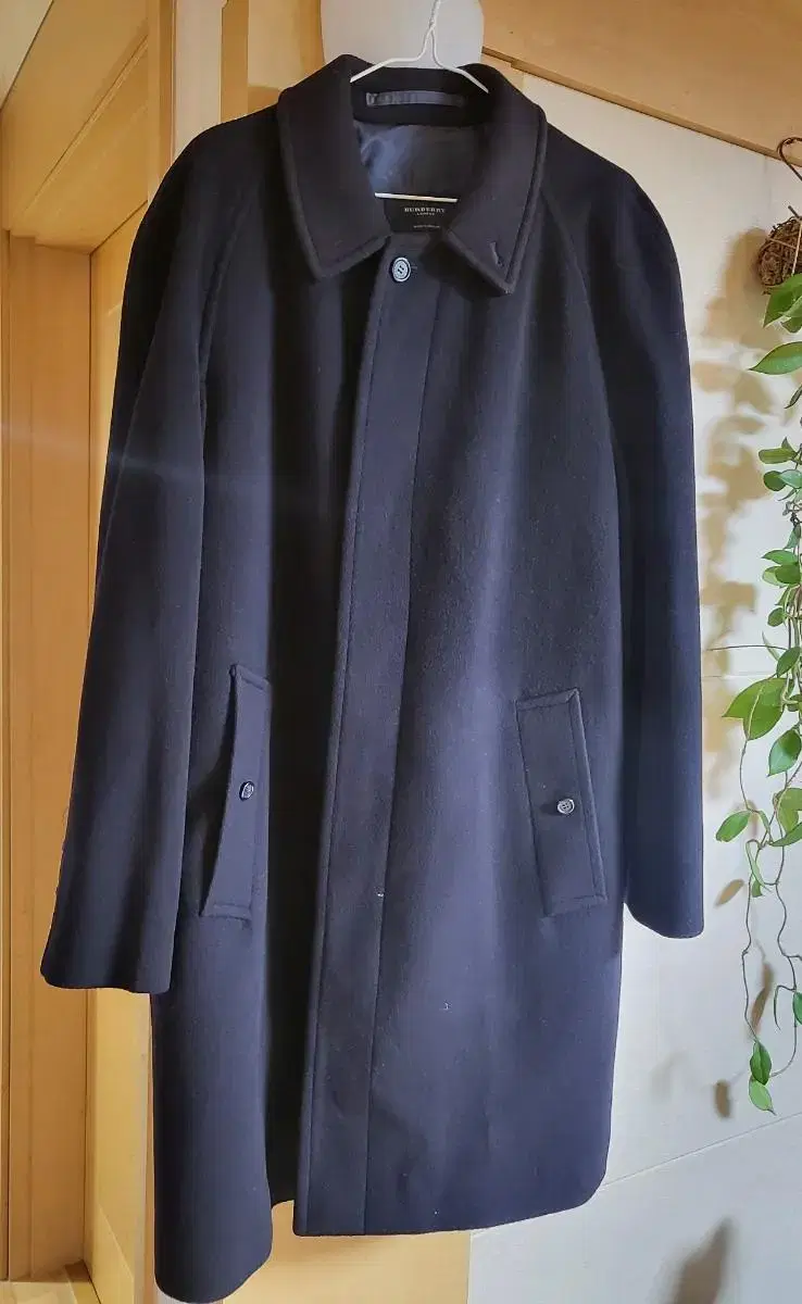 Burberry Pure Cashmere Coat 48