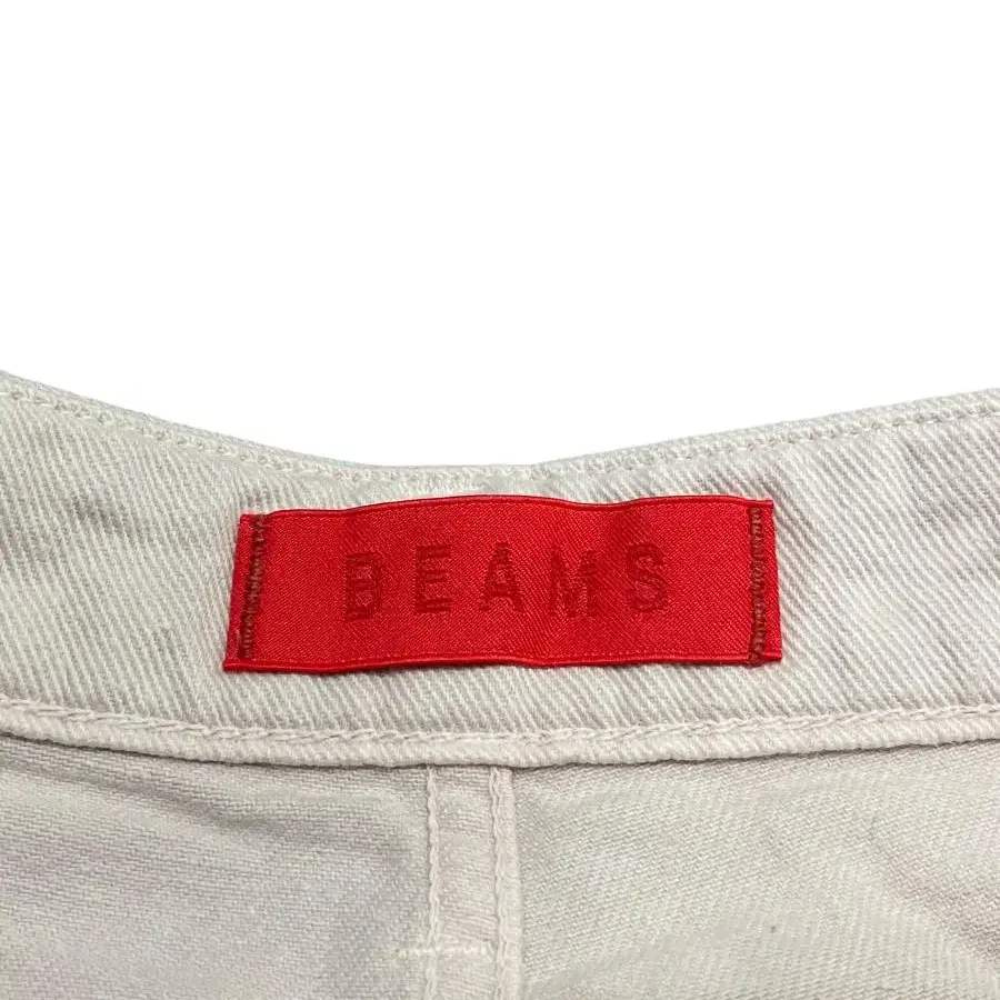 BEAMS x RED CARD TOKYO 빔즈 레드카드 컷오프 팬츠