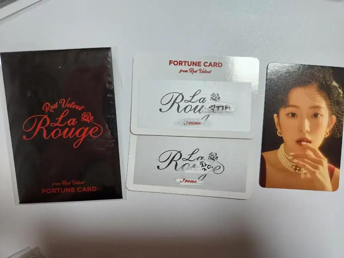 Red Velvet irene la rouge photocard/goods