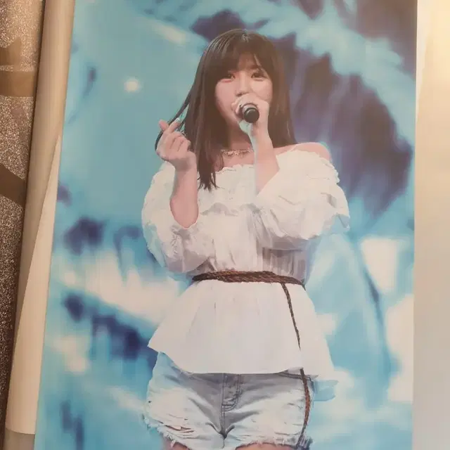 미야자키 미호   먀오  포스터  AKB48