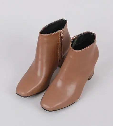 Women's Basic Ankle Boots in 3 Colors