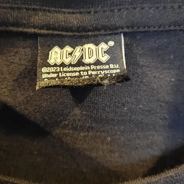 ACDC 티셔츠! 오피셜 정품 굿즈! 미착!