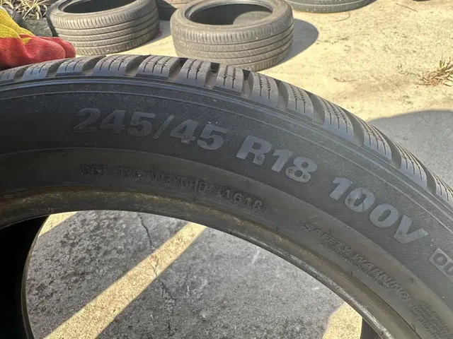 BMW5시리즈 윈터크레프트 245/45R 18 // 275/40R 18