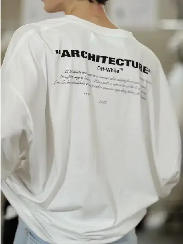 오프화이트 ARCHITECTUR 긴팔티셔츠 화이트-D041308