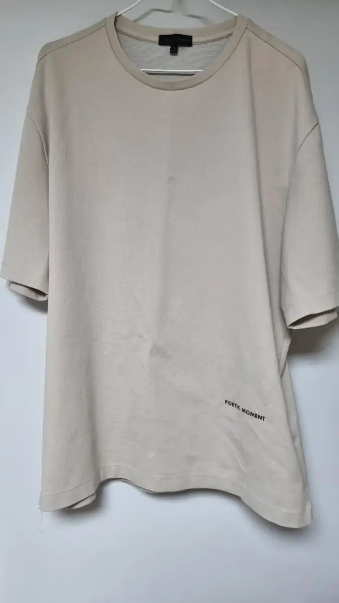 110) Men's beige t-shirt vahn