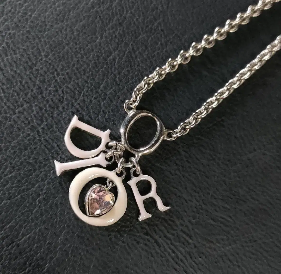 Dior necklace ring for you!