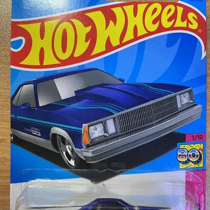 1/64 hotwheels 80 el camino