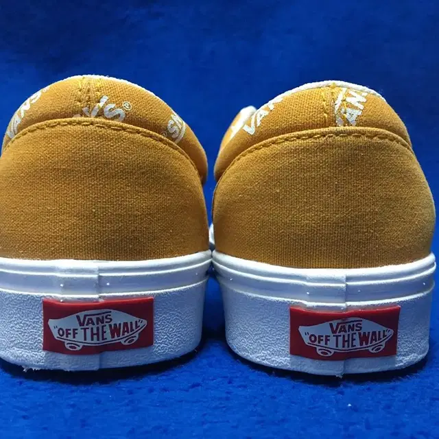 [235mm] 반스 컴피쿠시 에라 Vans