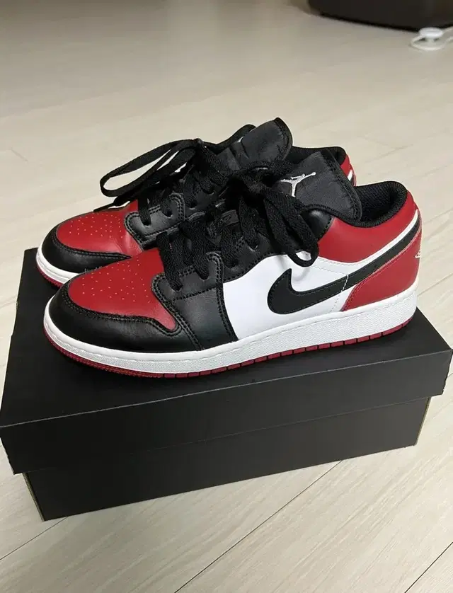 조던1 로우(Jordan1 low) 브레드토우(bred toe) GS