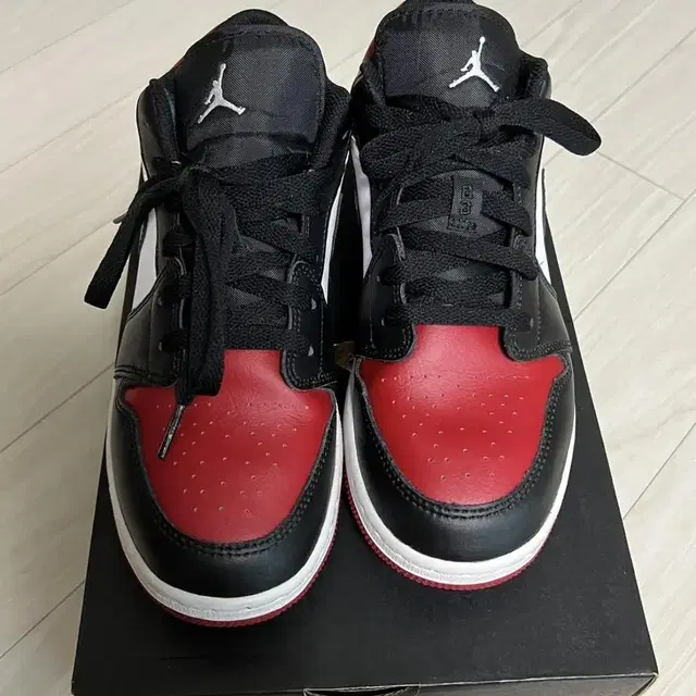 조던1 로우(Jordan1 low) 브레드토우(bred toe) GS