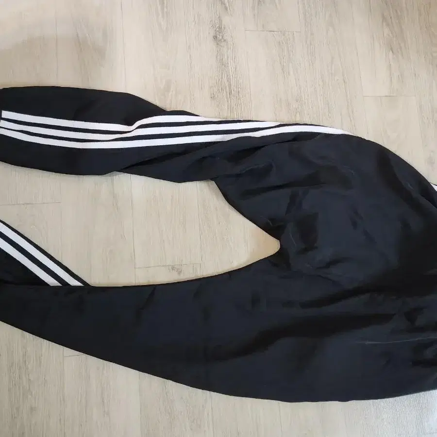 아디다스 adidas low crotch pant