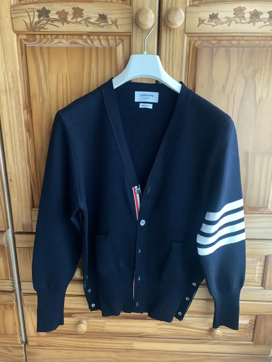 [Unpo] Store Edition Thom Browne Milano Stitch Wolverine Cardigan 4