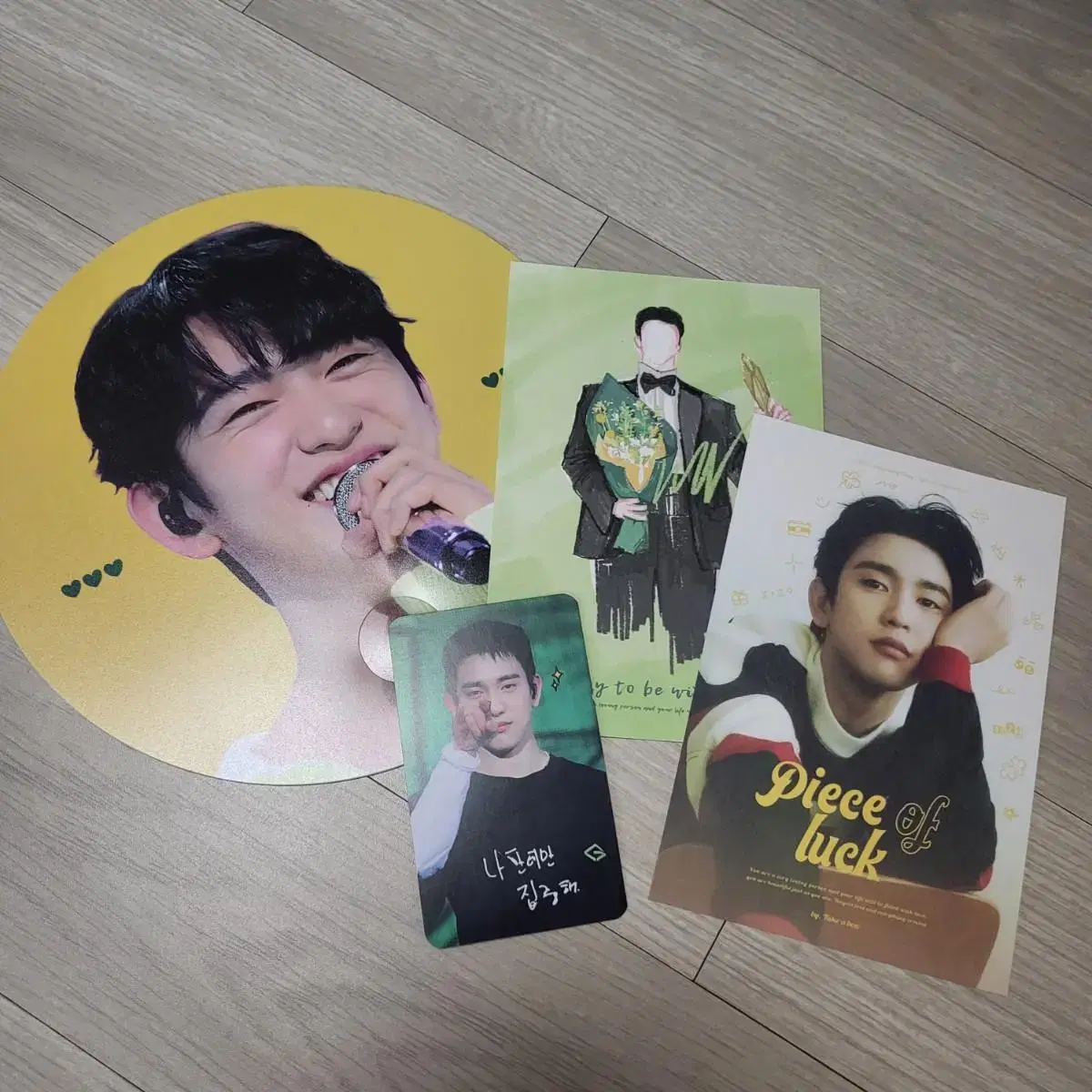 Got 7 jinyoung Pre-order benefit photocard Fan birthday cafe