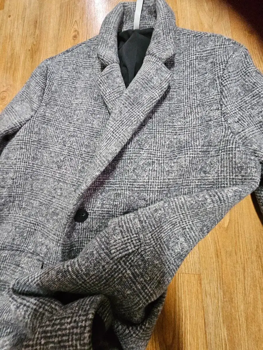 Zara Man Classic Wool Double Coat 100 Sagger Level Dry Storage