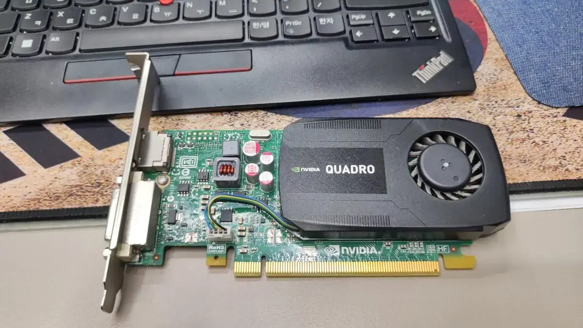 QUADRO K600 그래픽카드 판매합니다