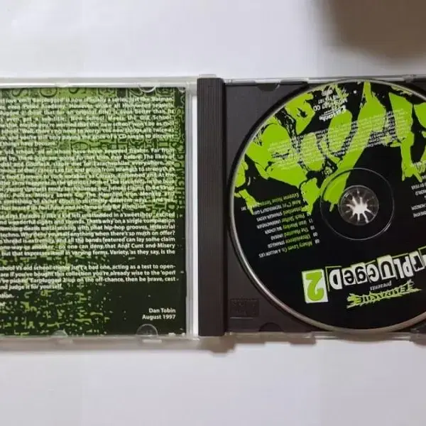 EARPLUGGED 2 CD