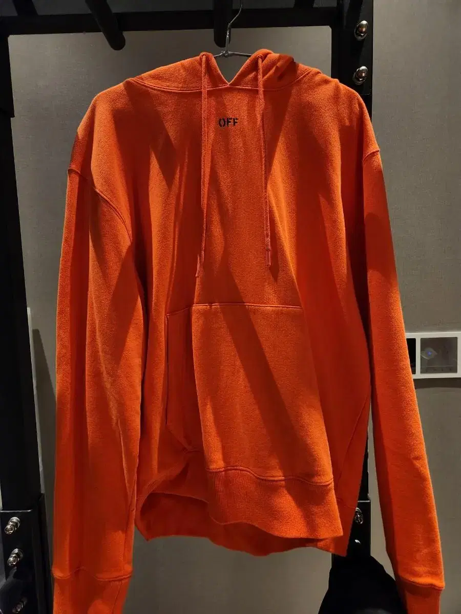 Off-White Hoodie XL