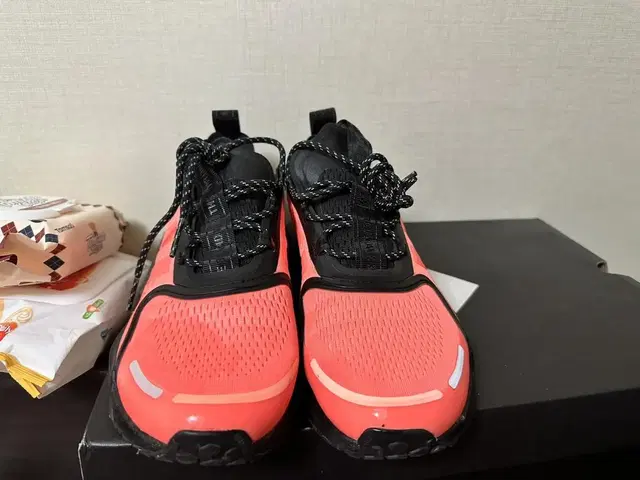 아디다스  nmd v3 265 런닝화