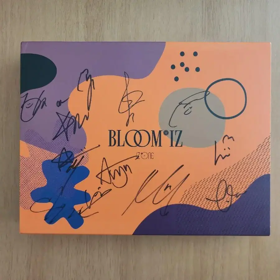 아이즈원 bloomiz i will 전원 싸인앨범 팔아요 네고 가능