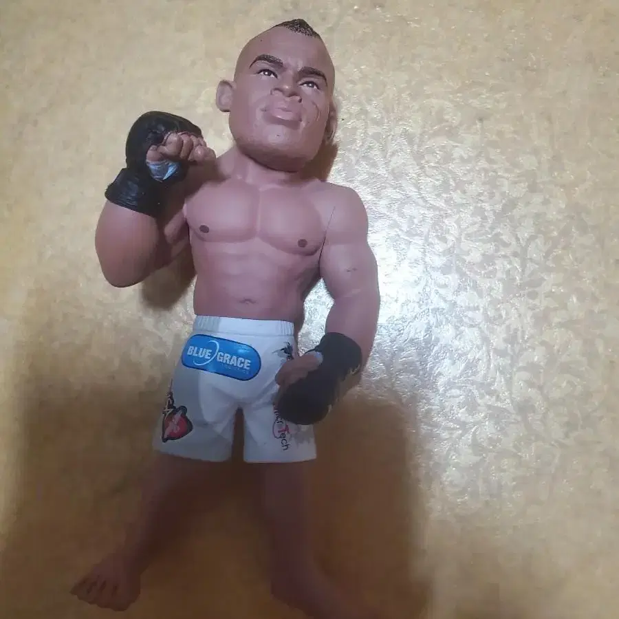 ufc 피규어 판매해요