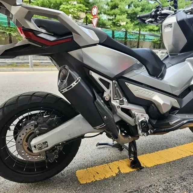 포르자750 엑드방750 Forza XADV 750 머플러