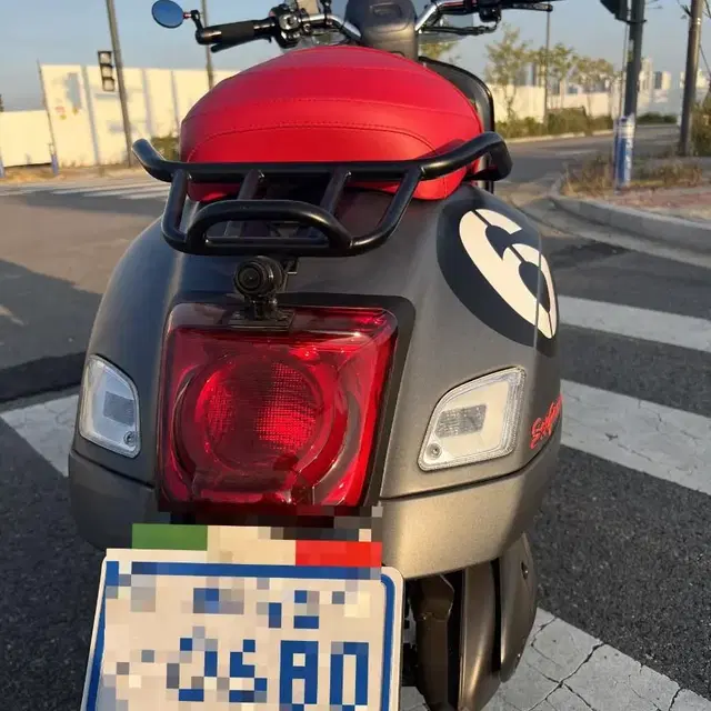 베스파 세이조르니2 2023년식 2000km 튜닝다수