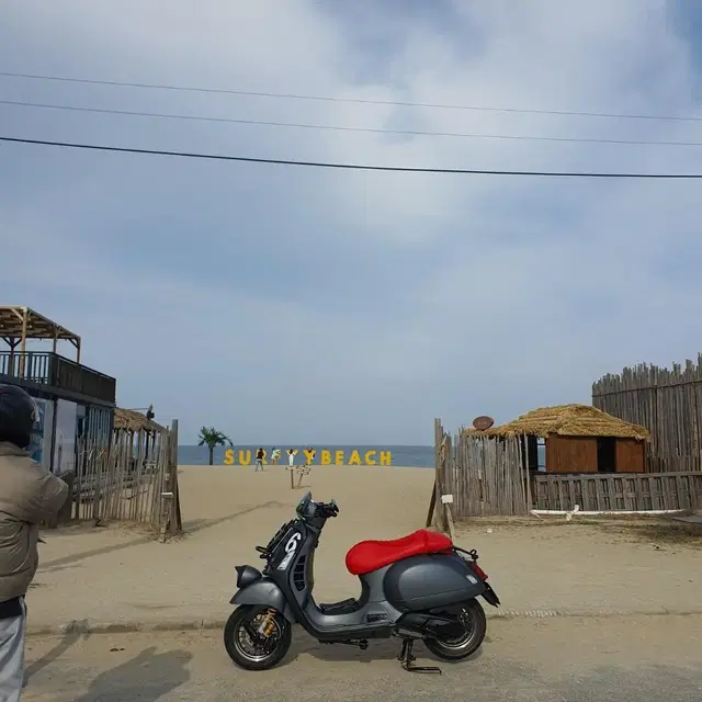 베스파 세이조르니2 2023년식 2000km 튜닝다수