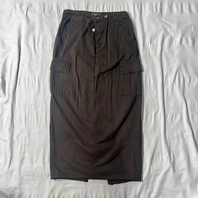 CLARK VINTAGE CARGO SKIRT (32)