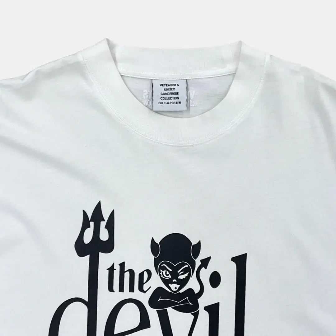 (S) 베트멍 THE DEVIL DOES WEAR VETEMENTS 반팔