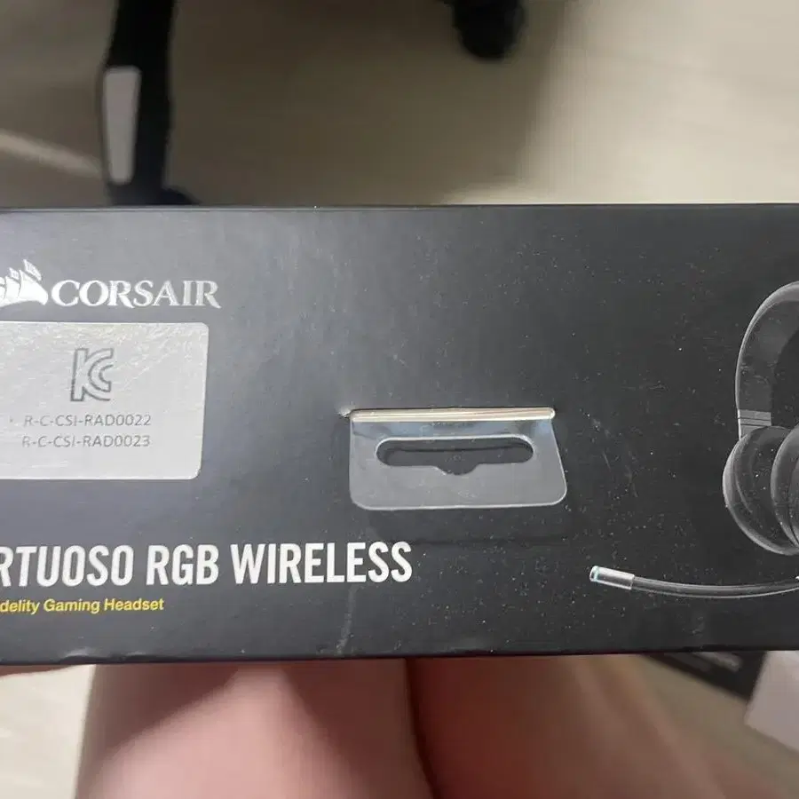 커세어 헤드셋(VIRTUOSO RGB WIRELESS) 판매