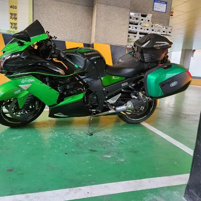 초고속 투어러  ZZR1400R