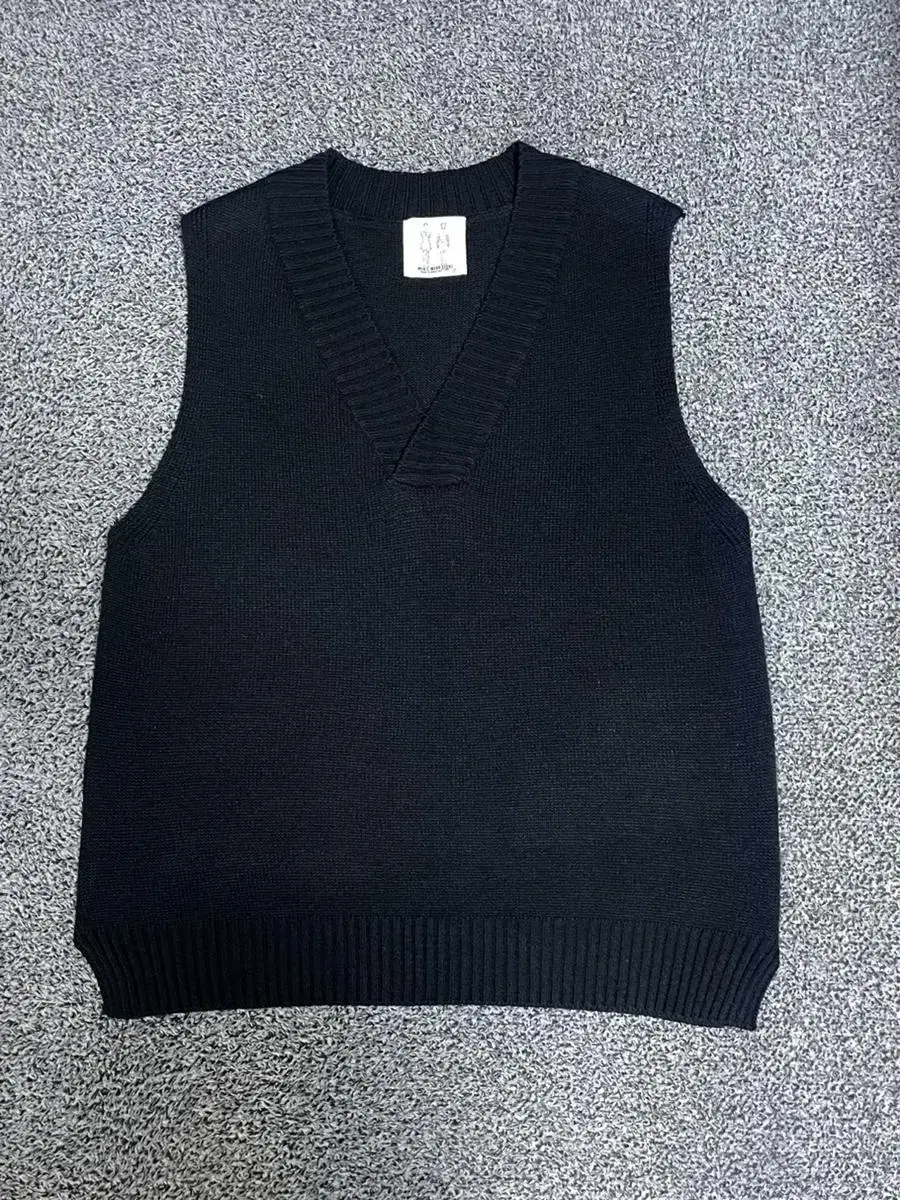 Men's Wearhouse Knit Vest Black