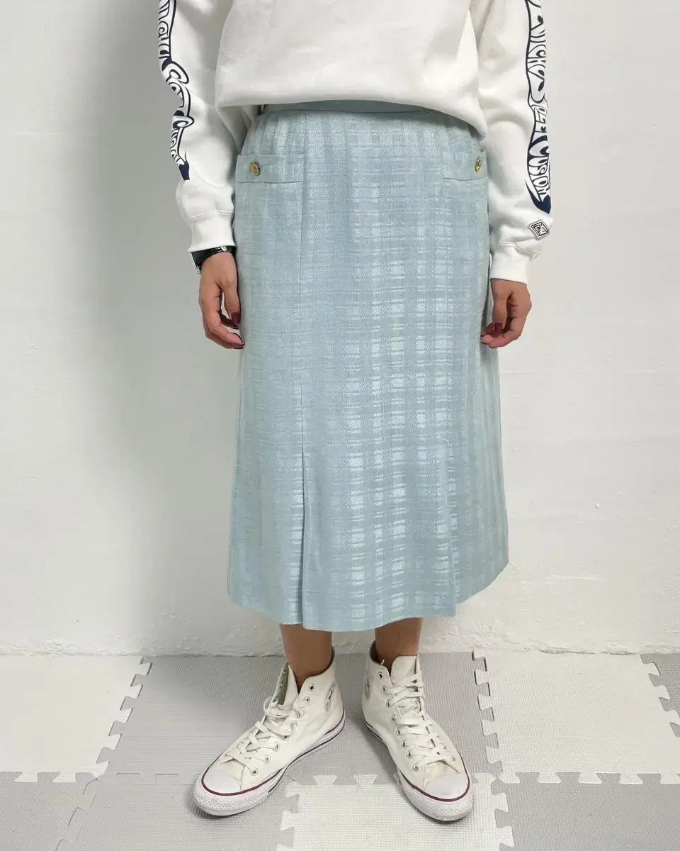 vintage sky blue long skirt