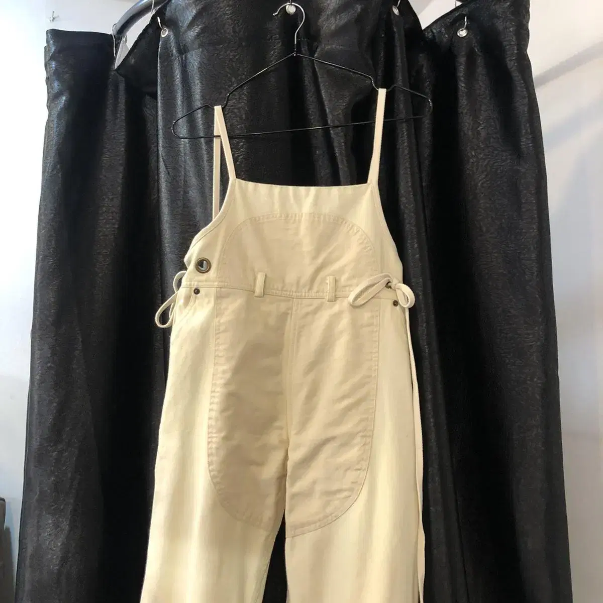 Vintage white pepper ivory overalls