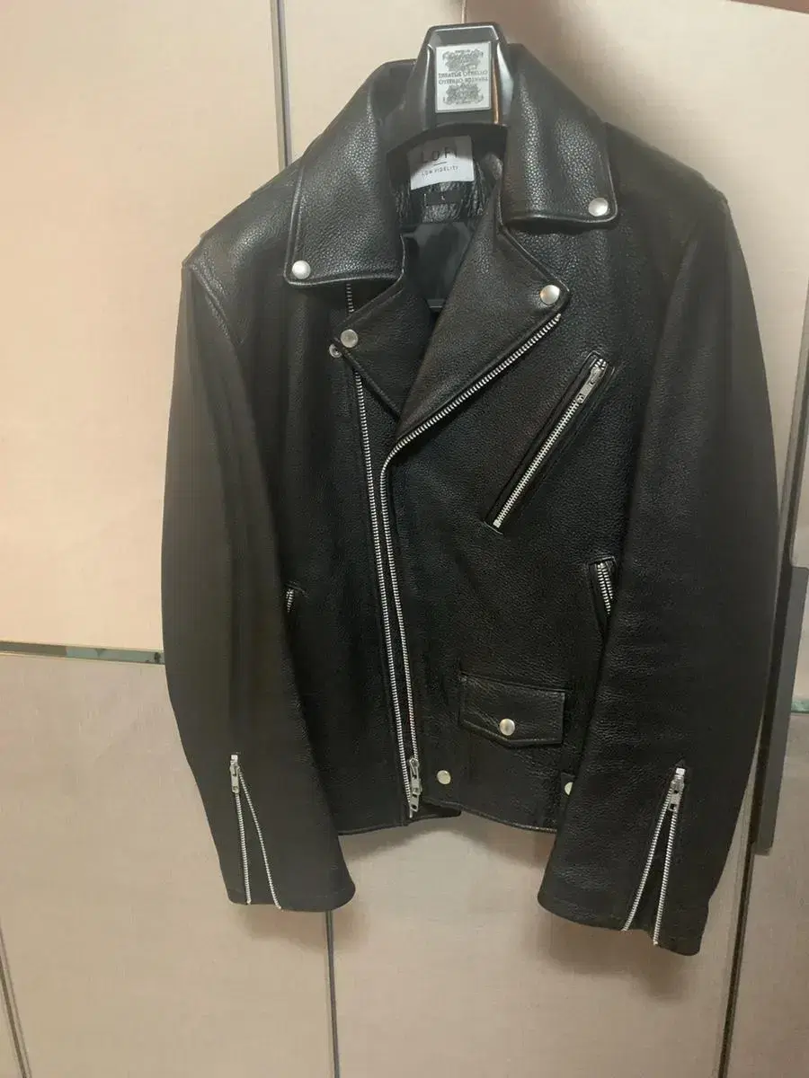 Lo-fi Leather JacketL