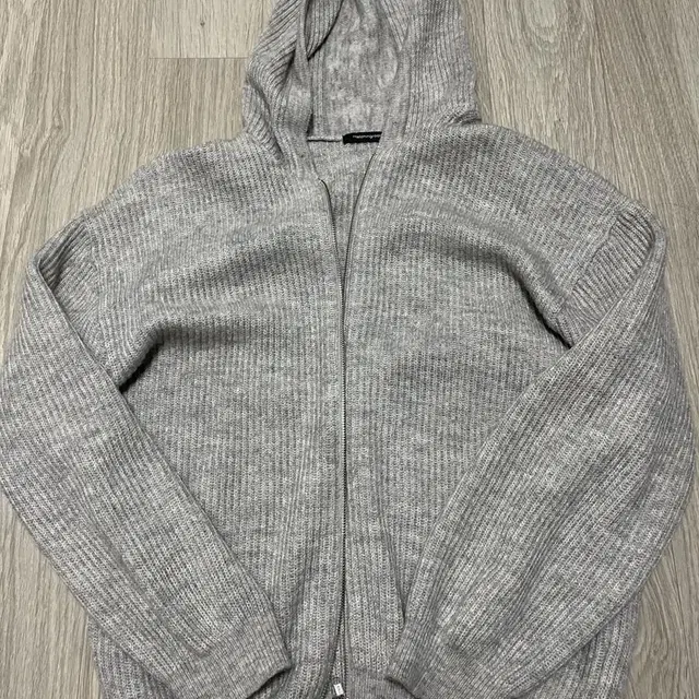 Hatchingroom knit hoodie light grey 4