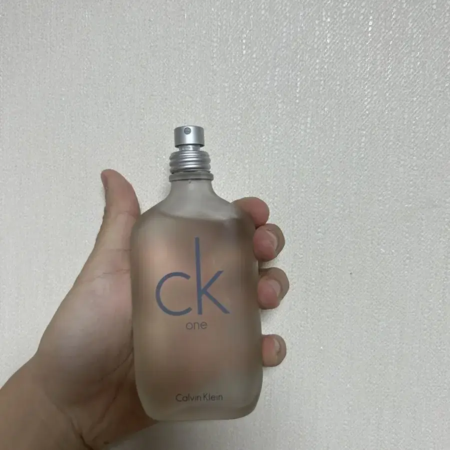 ck1 100ml 새상품 판매합니다