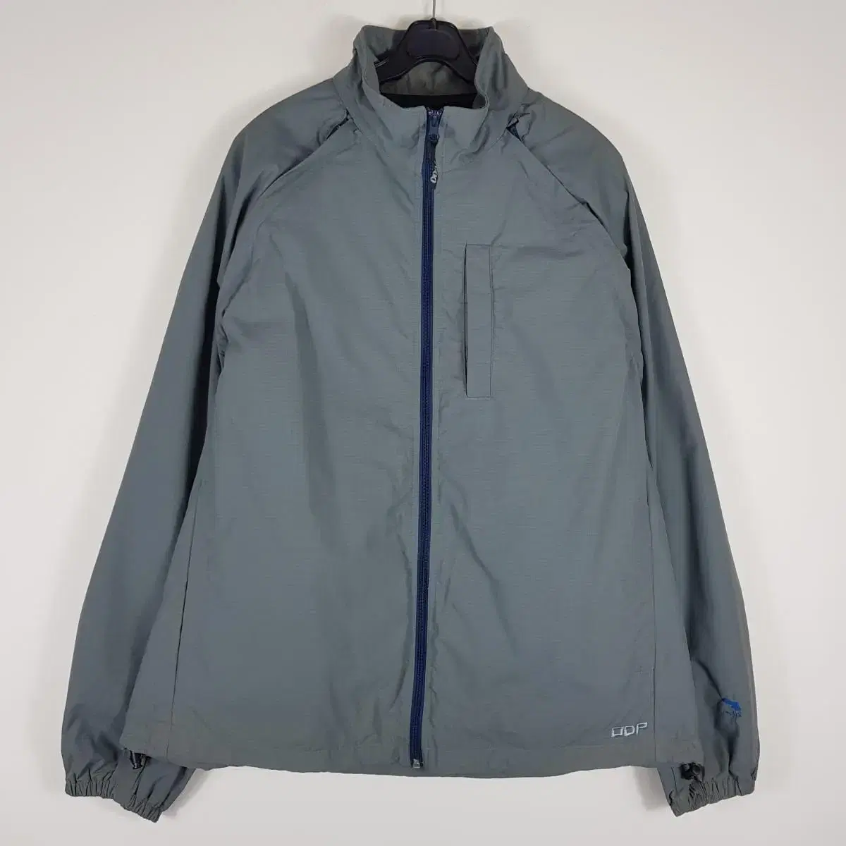 L Outdoor Japanese incised windbreaker