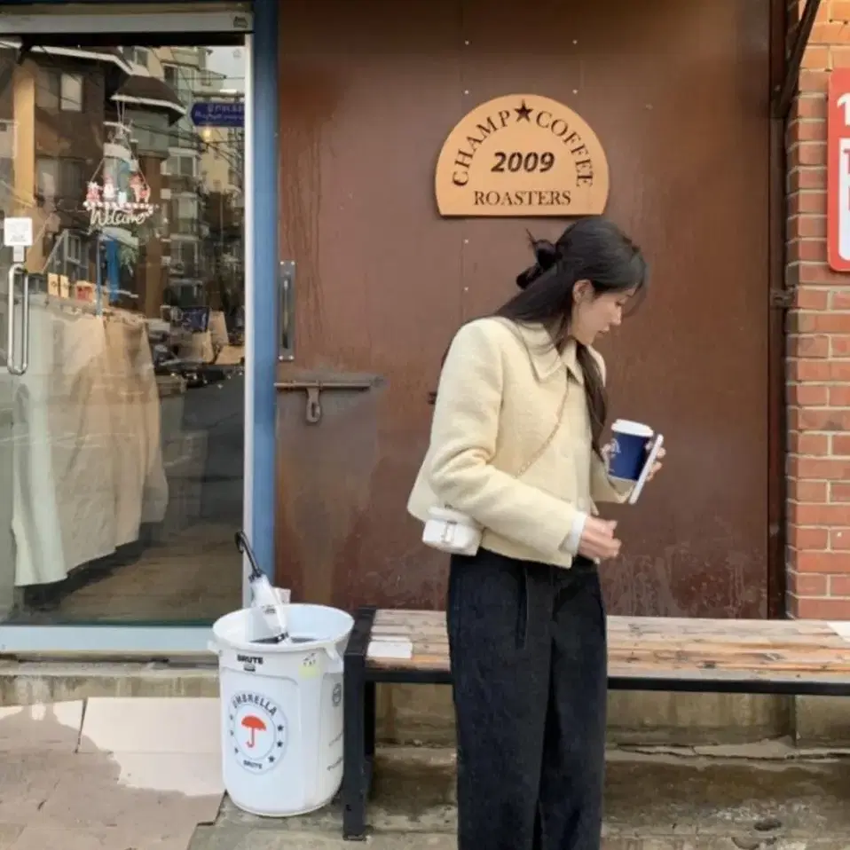 리에뜨 테드 부클 자켓