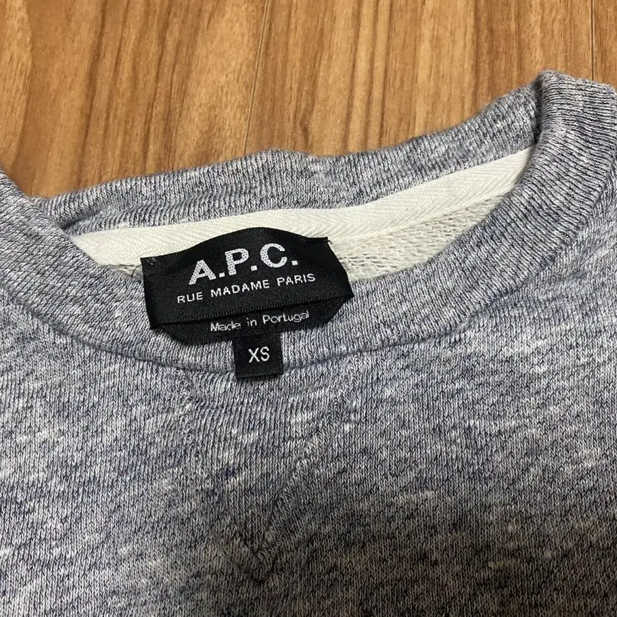 A.P.C. 아페쎄 니트