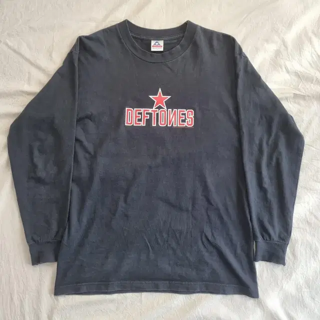 90s Deftones long sleeve