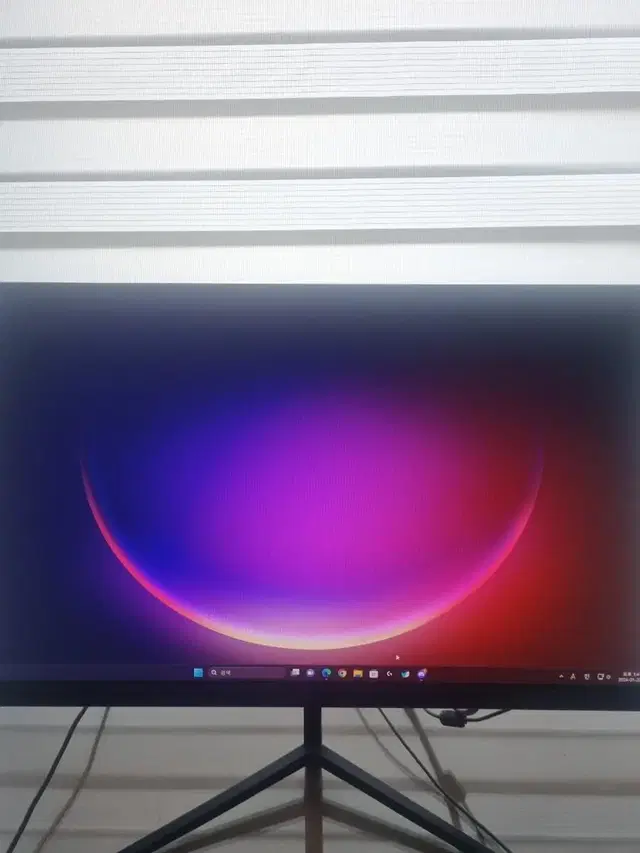 레안텍 240hz 게이밍 모니터 팝니다.