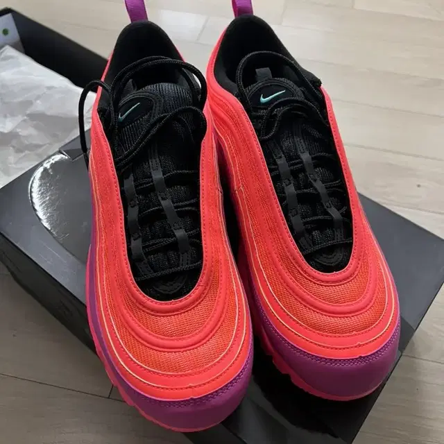 [290] Nike air max plus / 97