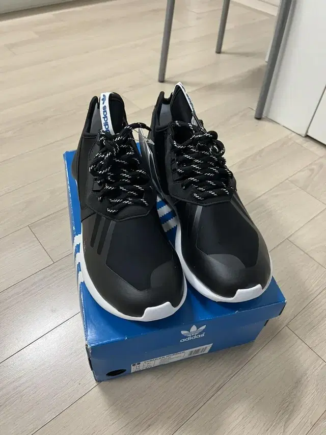 [280] adidas tubular runner