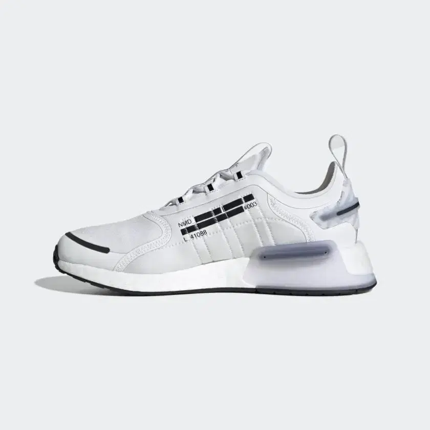 아디다스 nmd v3 사이즈 300 거의 새제품