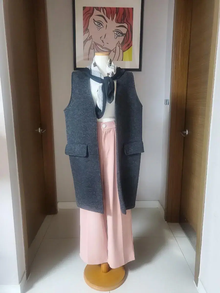 new) jin gray vest/ indie pink slacks/ horse scarf