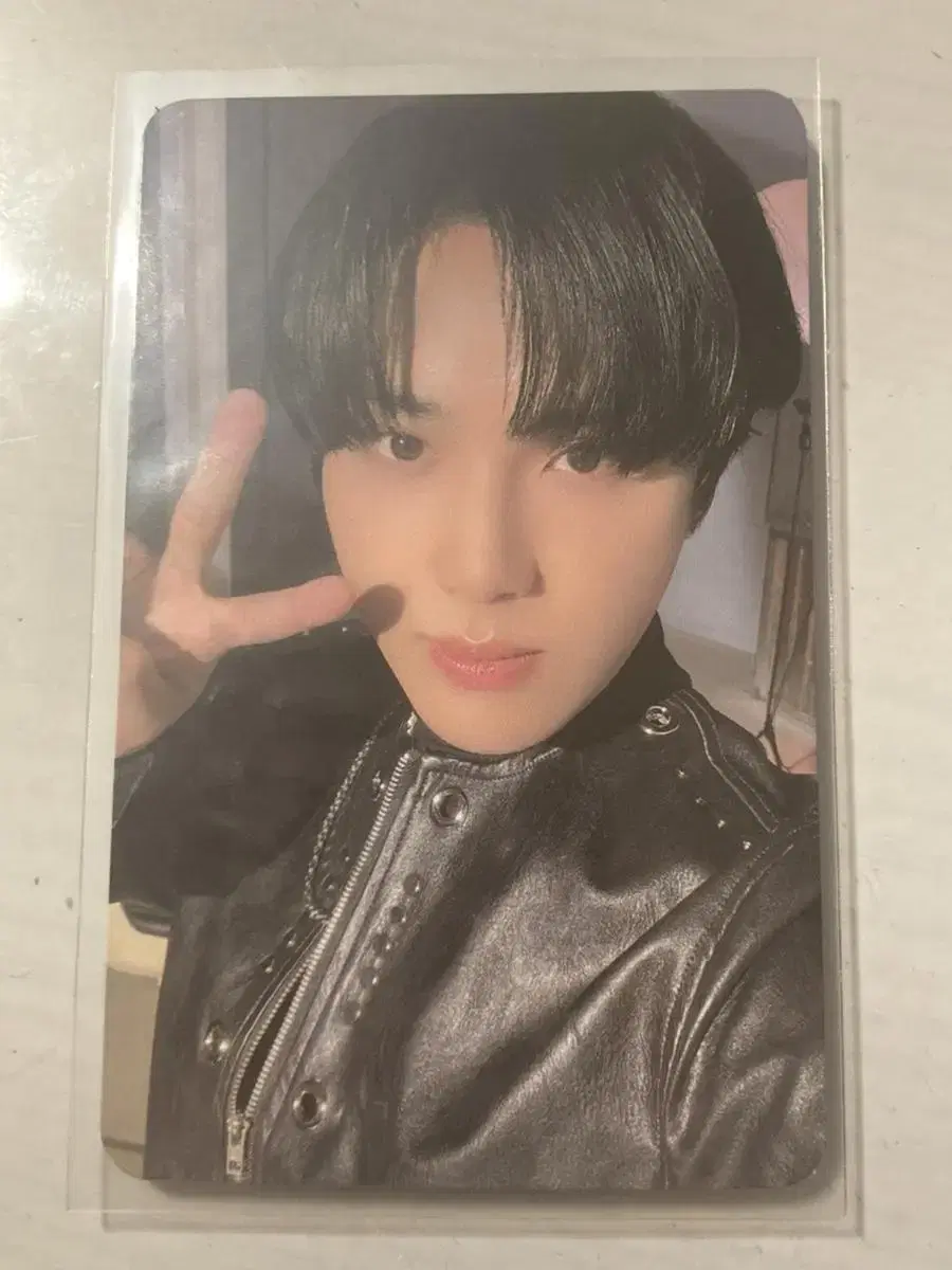 The Boyz juhaknyeon photocard