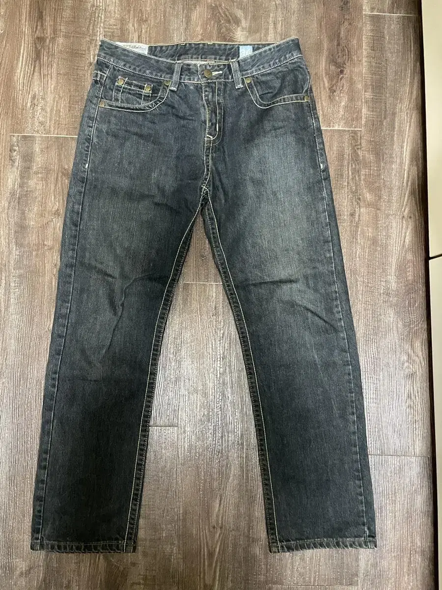 [W34 L32] Timberland Black Jeans