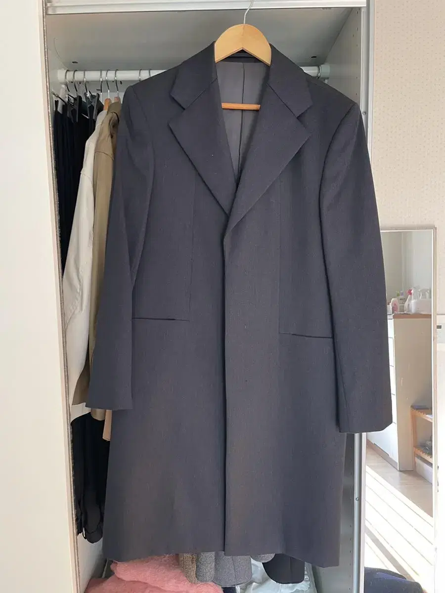 COS Tailored coat Size 44 (about 95) 100% wool