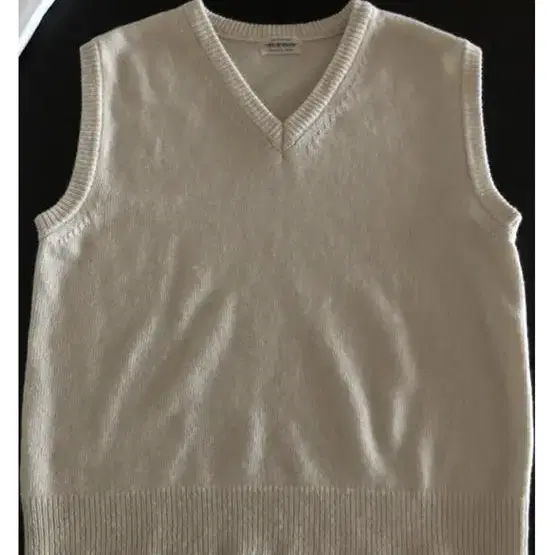 조이드비비에 니트 베스트 brooks vest